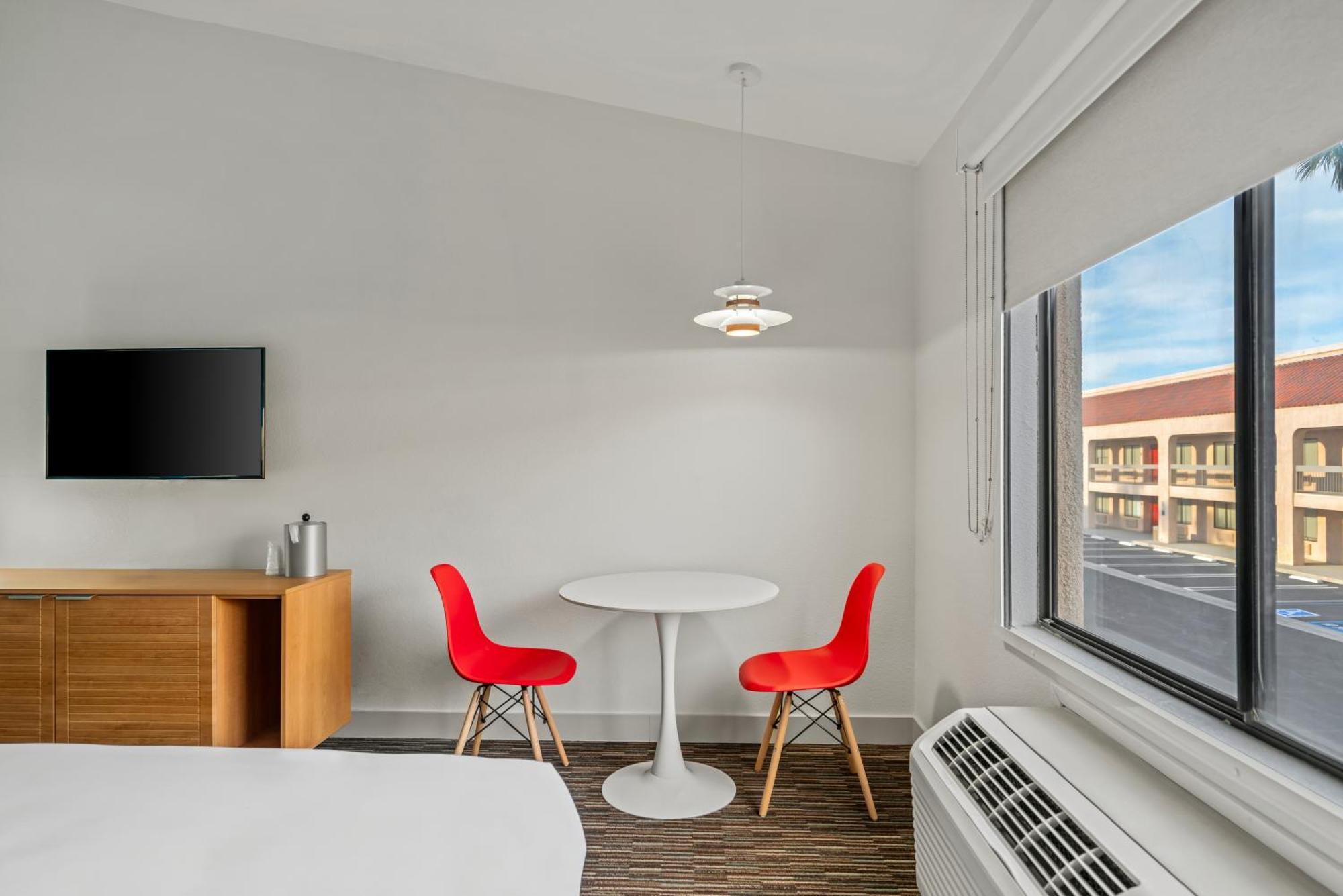 Signature Inn Indio I-10 מראה חיצוני תמונה