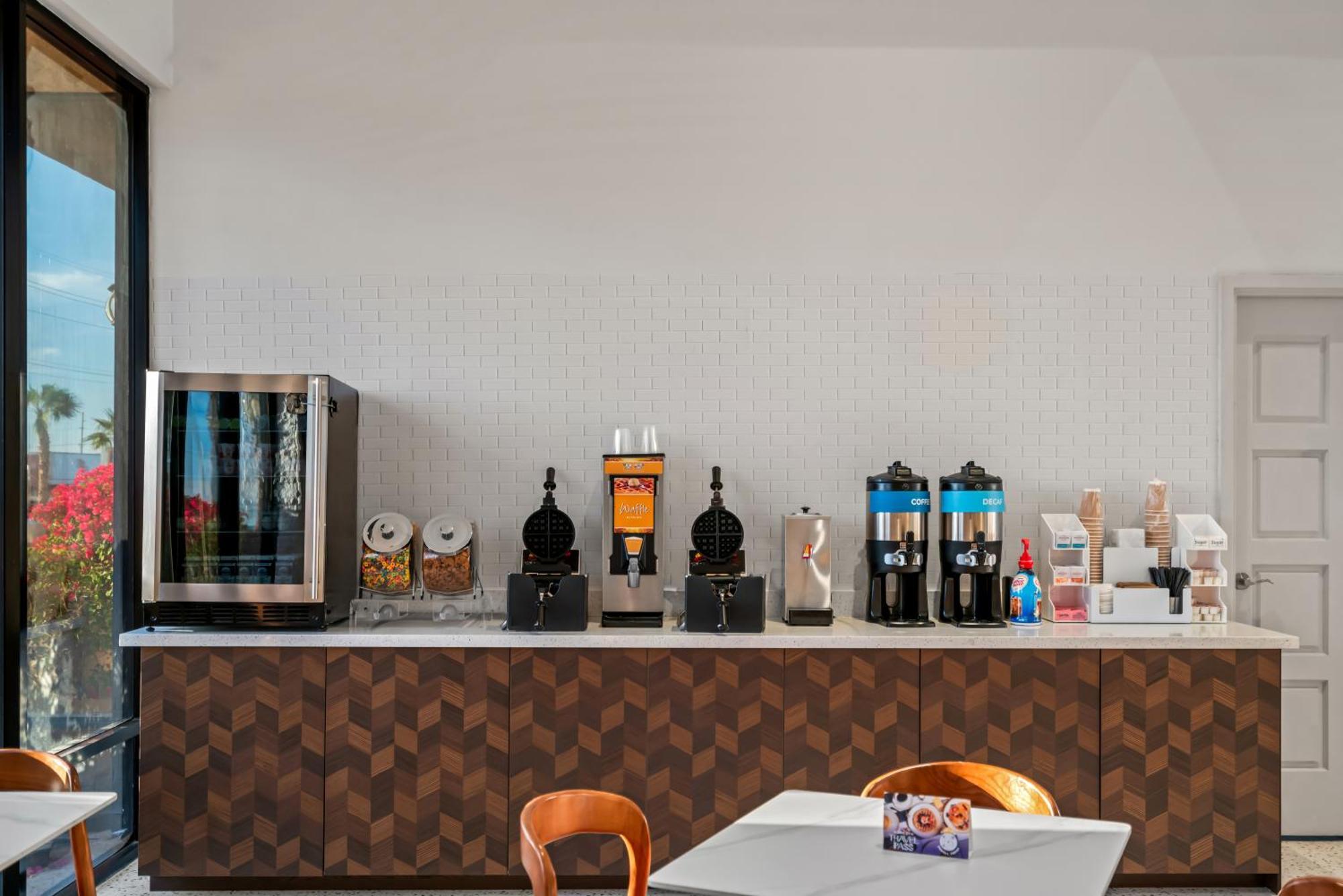 Signature Inn Indio I-10 מראה חיצוני תמונה